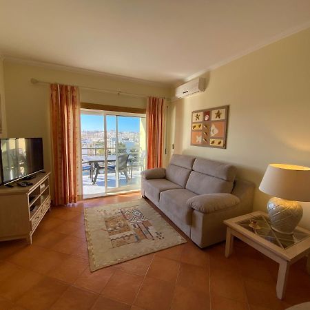 לאגוּ‏ש Condominio Do Mar מראה חיצוני תמונה
