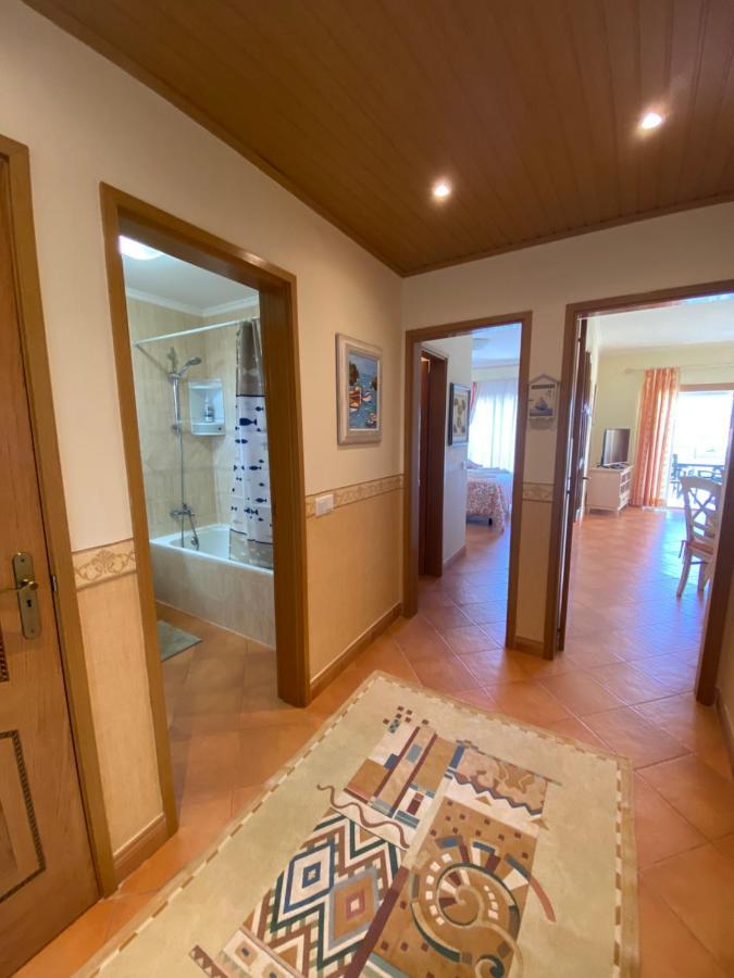 לאגוּ‏ש Condominio Do Mar מראה חיצוני תמונה