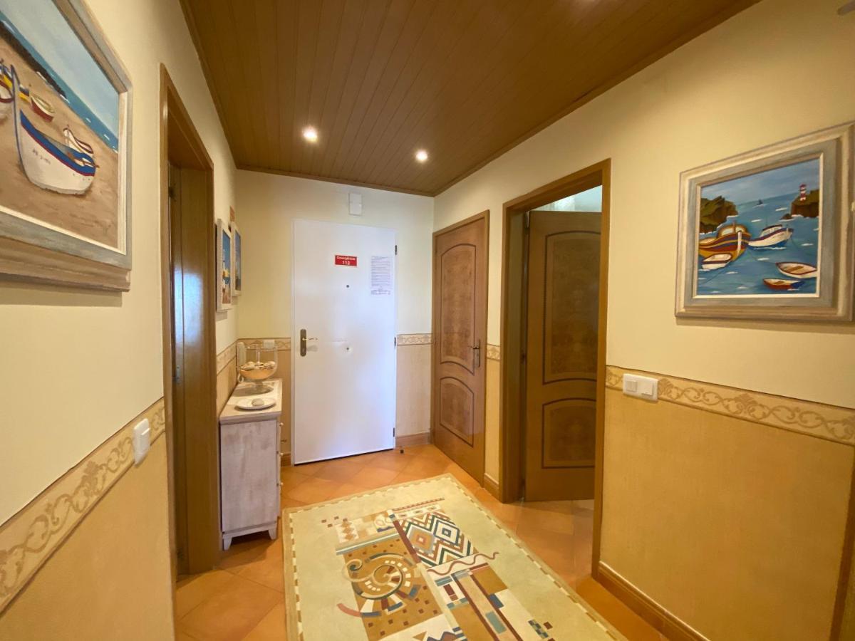 לאגוּ‏ש Condominio Do Mar מראה חיצוני תמונה