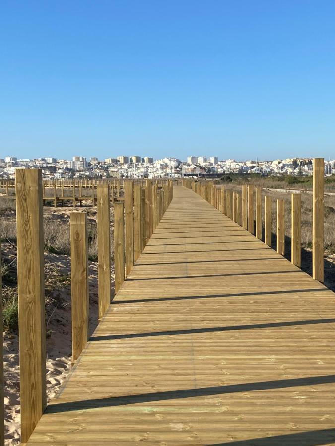 לאגוּ‏ש Condominio Do Mar מראה חיצוני תמונה